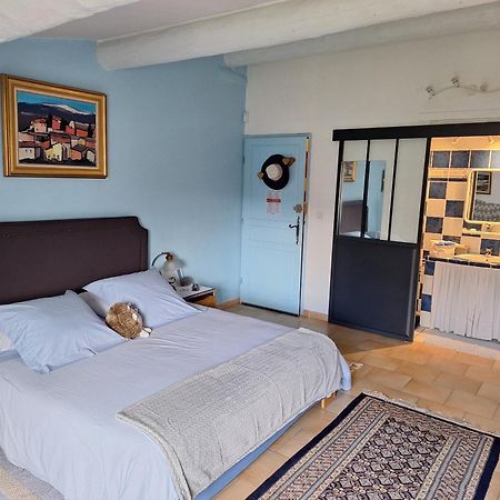 Clos Des Herissons - Chambres D'Hote - Piscine & Jardin Lauris Bagian luar foto